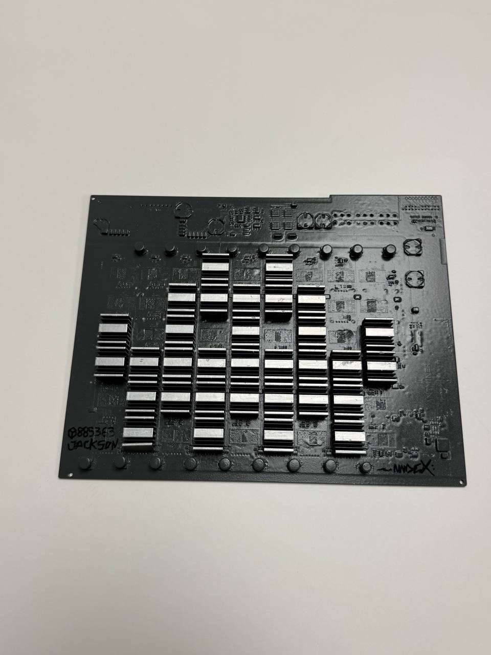 Madex Invader 885363